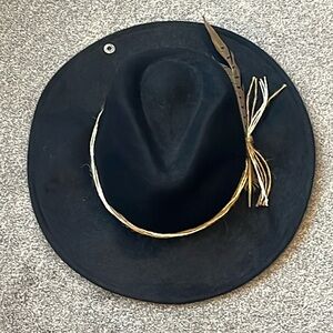 Peter Grimm feather fedora hat OS